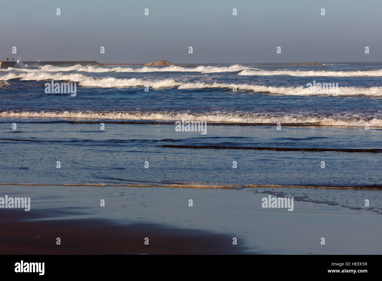 Plage de l'océan atlantique, Casablanca, Maroc Banque D'Images