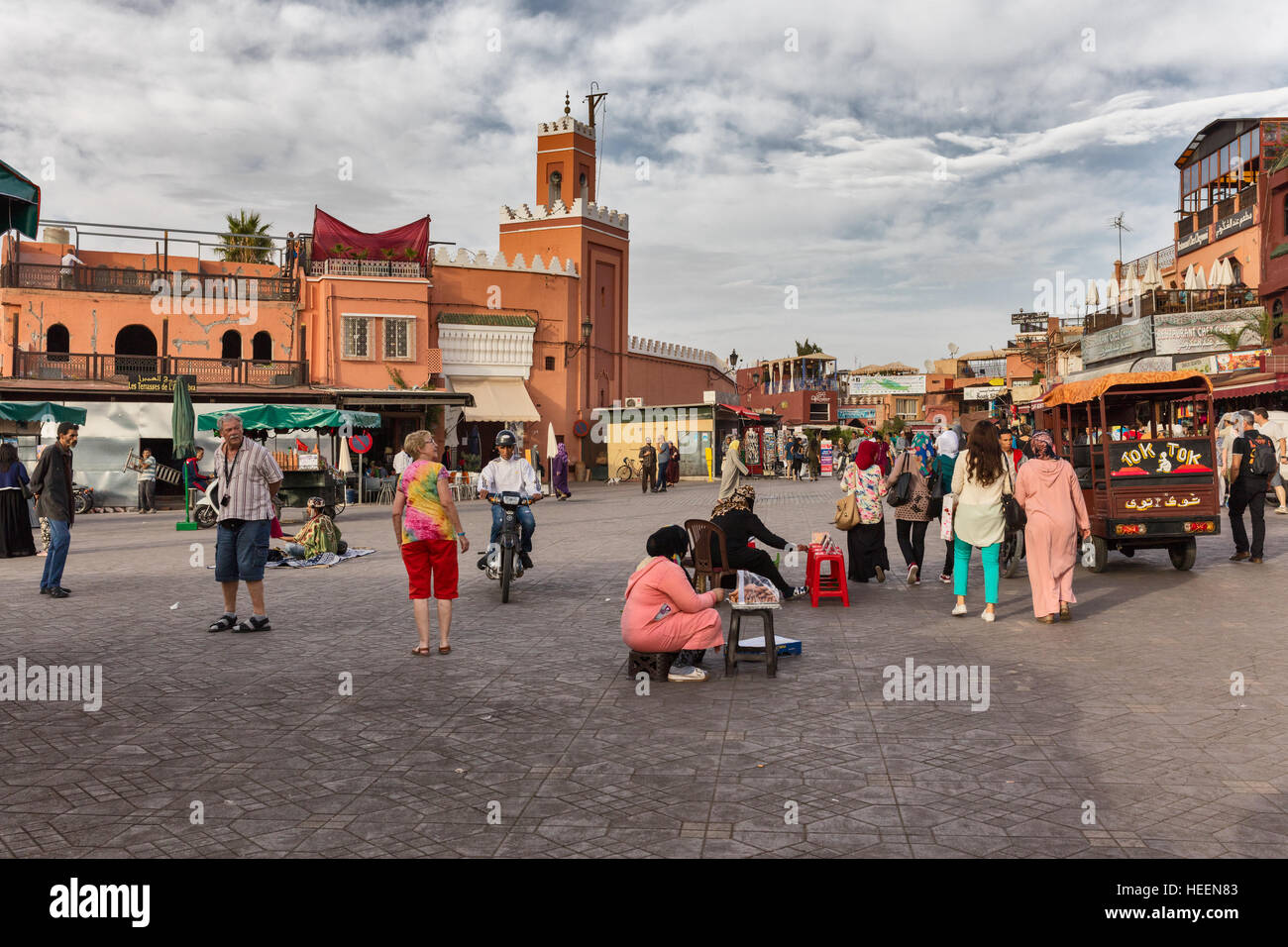 Jemma el Fna, Medina, vieille ville, Marrakech, Maroc Banque D'Images