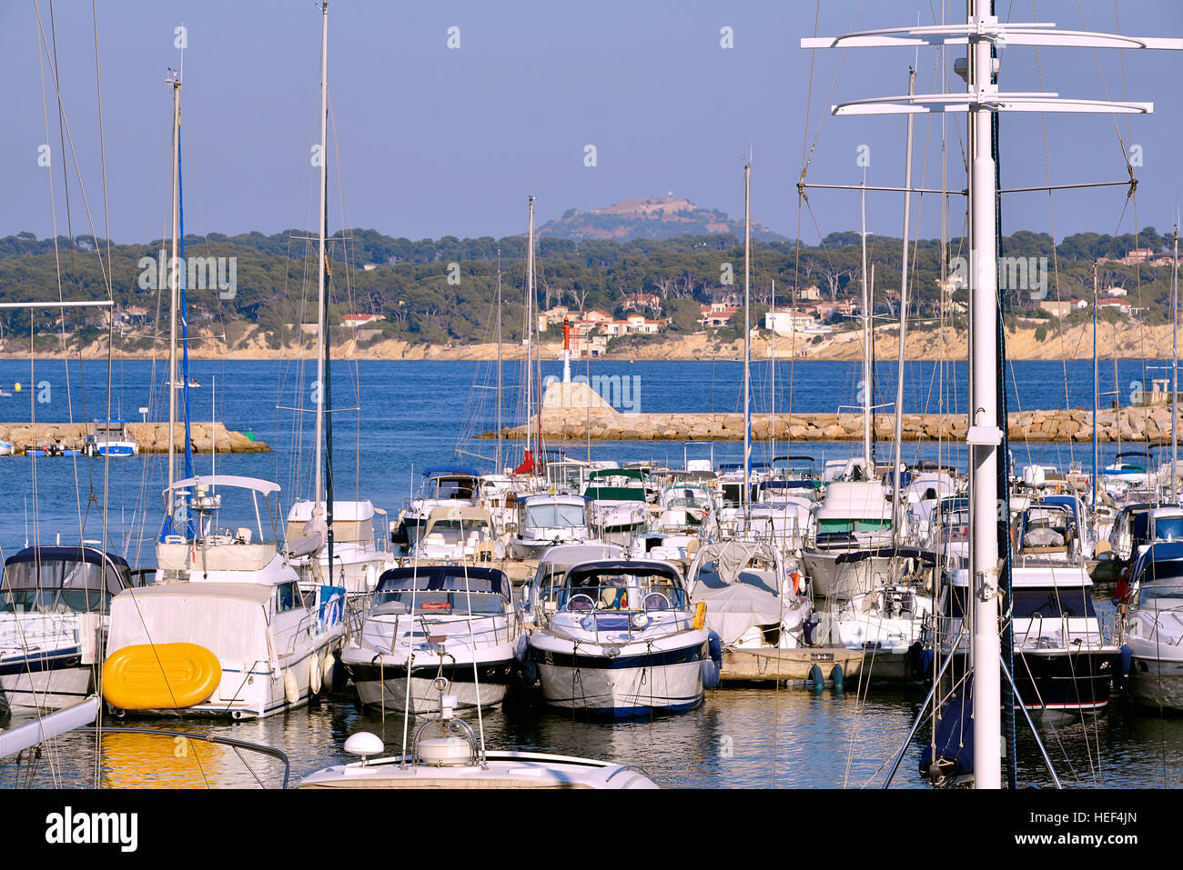 Port de Bandol, située dans le département du Var et la région Provence-Alpes-Côte d'Azur. Banque D'Images
