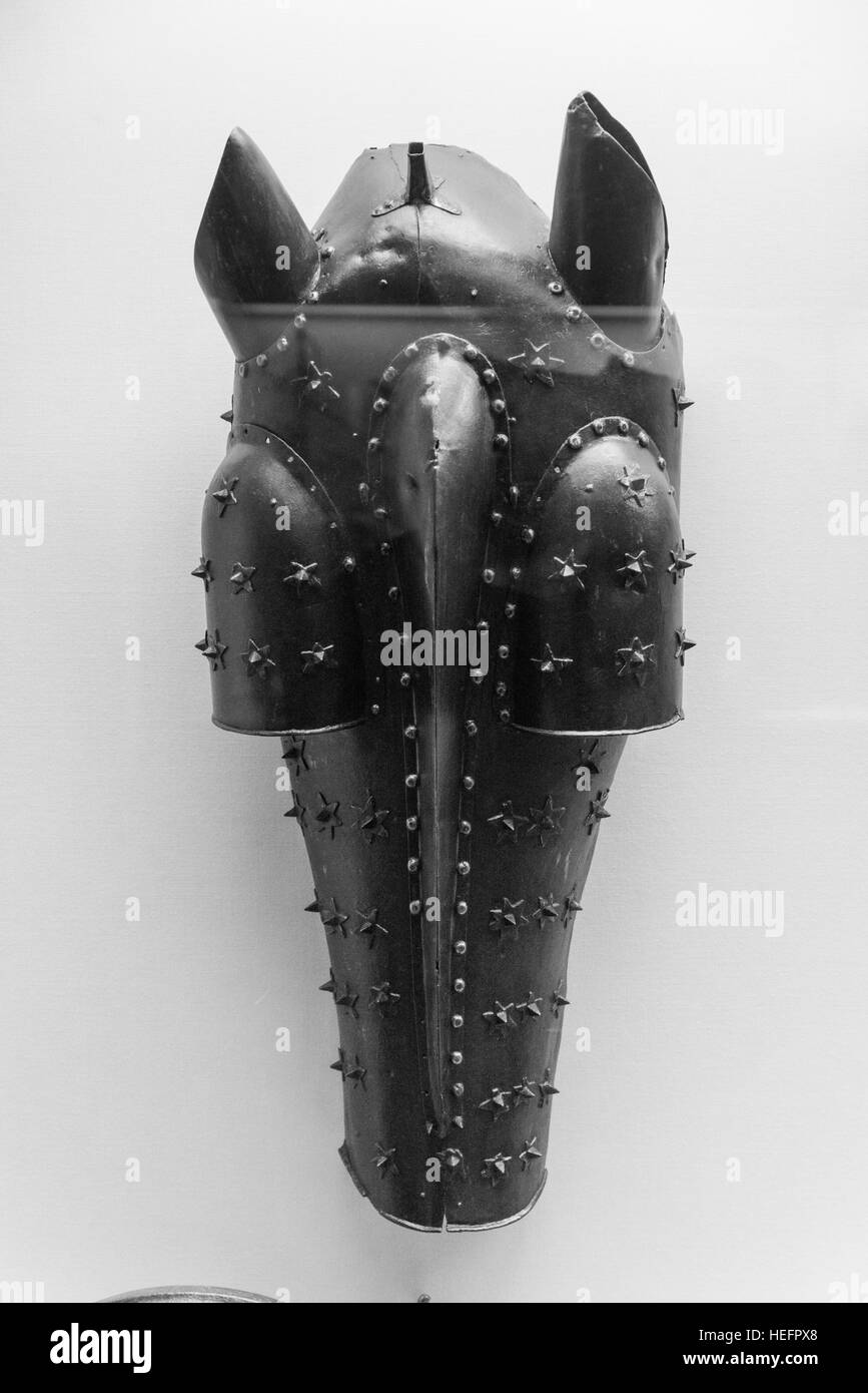 Masque de métal sur le mur, du Palais des Doges, Venise, Vénétie, Italie Banque D'Images