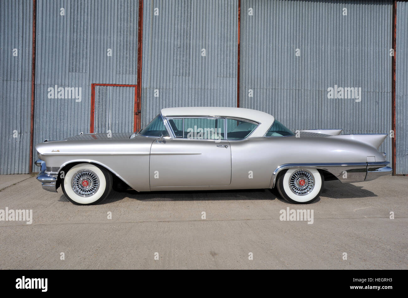 1957 Cadillac Eldorado Seville Voiture de luxe américaine Photo Stock -  Alamy