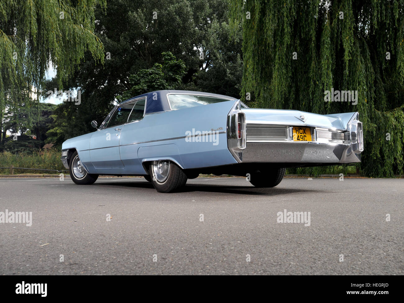 1965 Cadillac Coupe de Ville 2 portes coupé de luxe américaine Photo Stock  - Alamy
