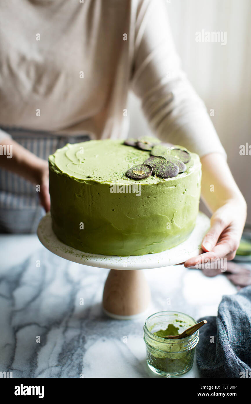 Gâteau de courgettes chocolat Matcha avec de fromage fondu. Sans gluten. Banque D'Images