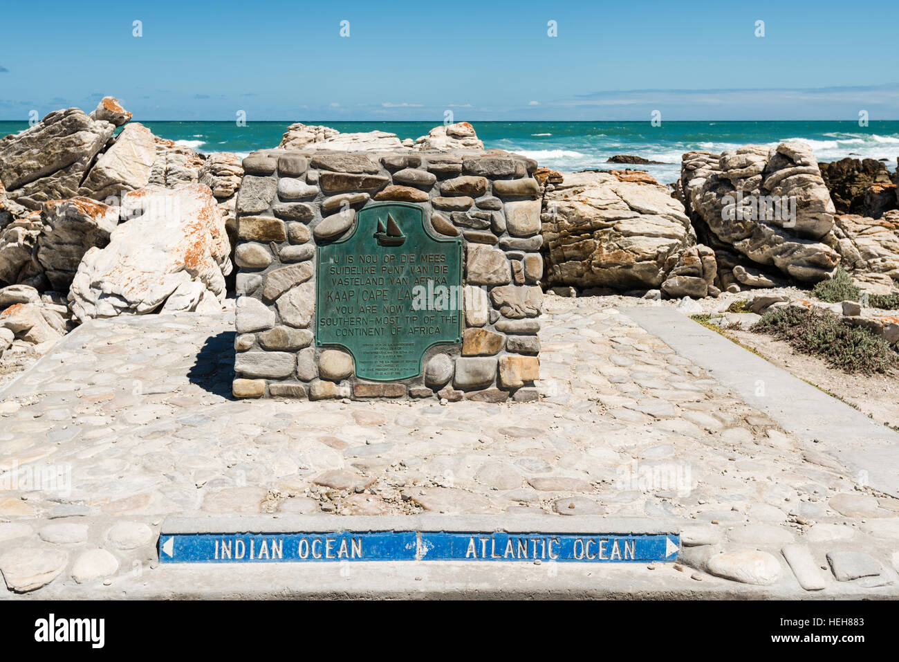 Cape Agulhas, la pointe sud de l'Afrique où rencontrer des océans Atlantique et Indien Banque D'Images