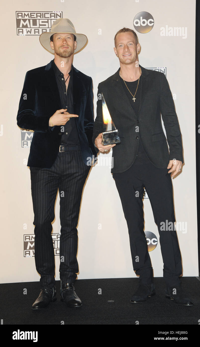 American Music Awards 2016 de presse avec : Brian Kelley, Tyler Hubbard Où : Los Angeles, California, United States Quand : 21 Nov 2016 Banque D'Images