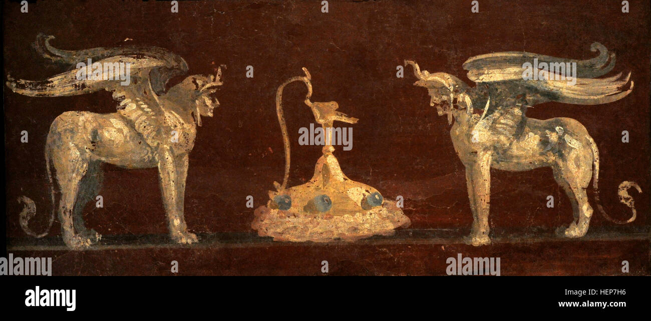 Plinthe avec androsfingi entre idria. Zone centrale de la face sud. Temple d'Isis, Pompéi, Italie.Musée Archéologique National, Naples. L'Italie. Banque D'Images