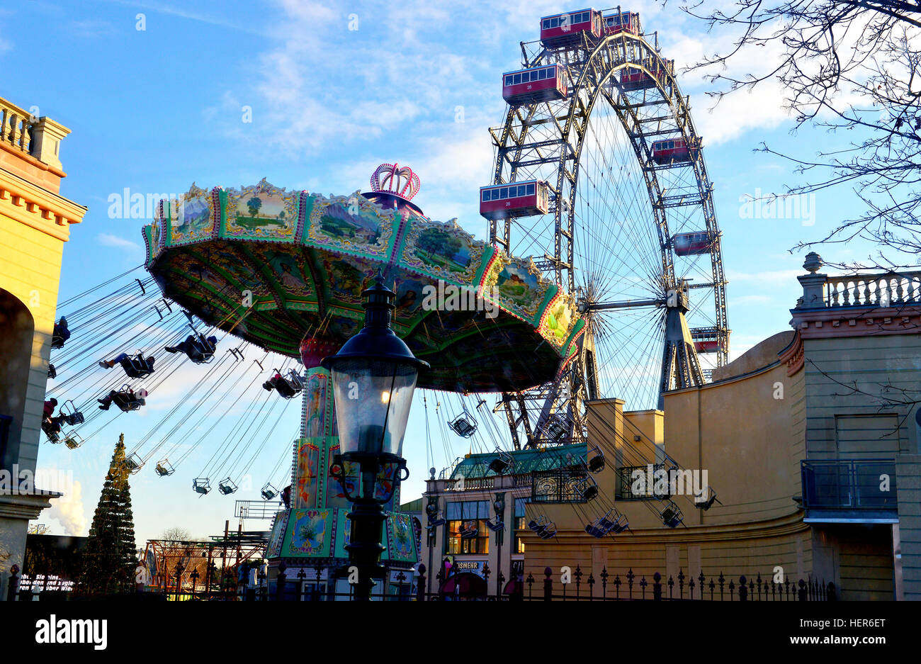 La célèbre roue géante du parc d'attractions Vienna Prater à Leopoldstad, Vienne (Wien) Autriche Banque D'Images