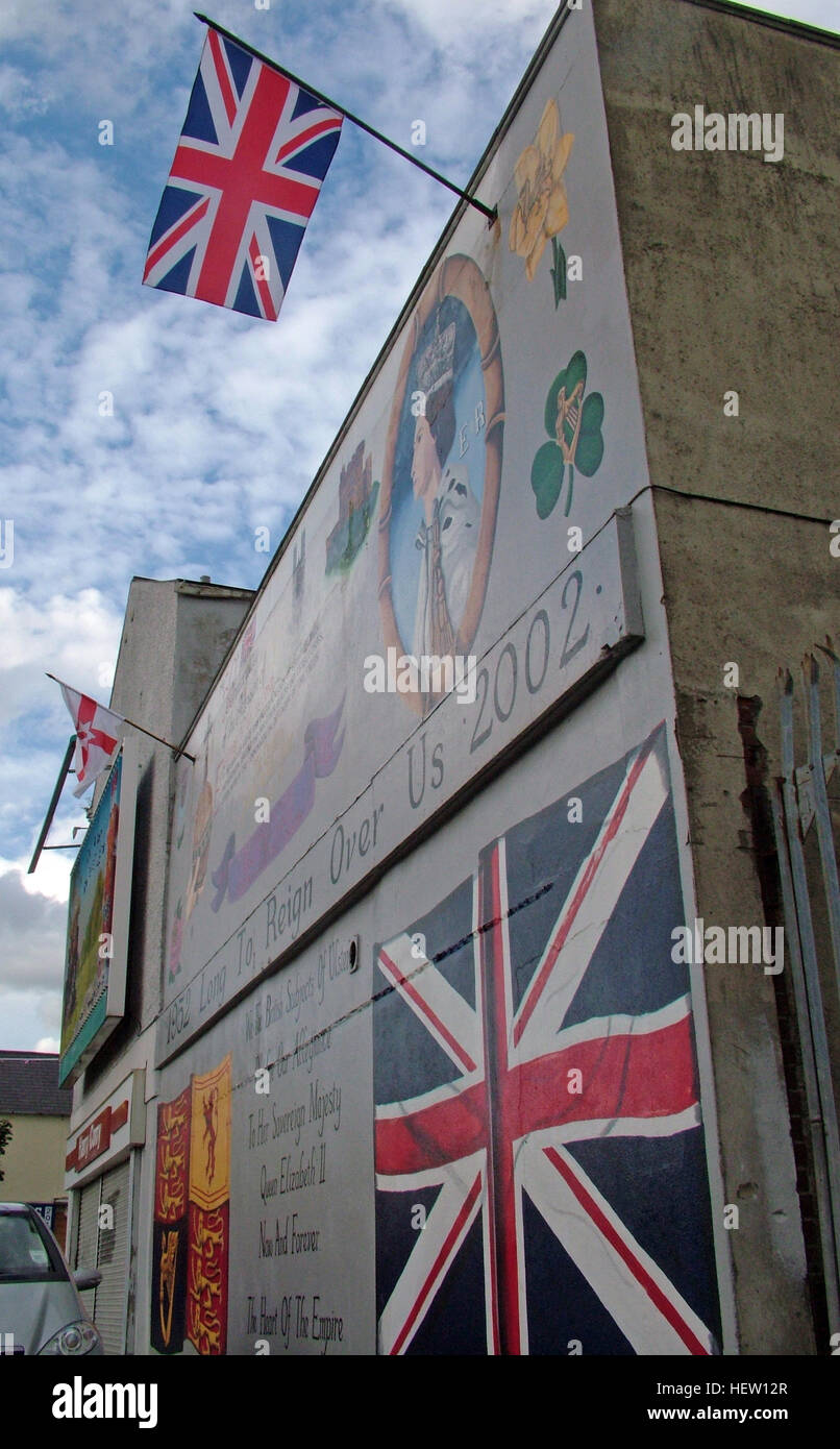 Shankill Road Mural - long pour nous brider, West Belfast, Irlande du Nord, UKUnion drapeaux à Banque D'Images
