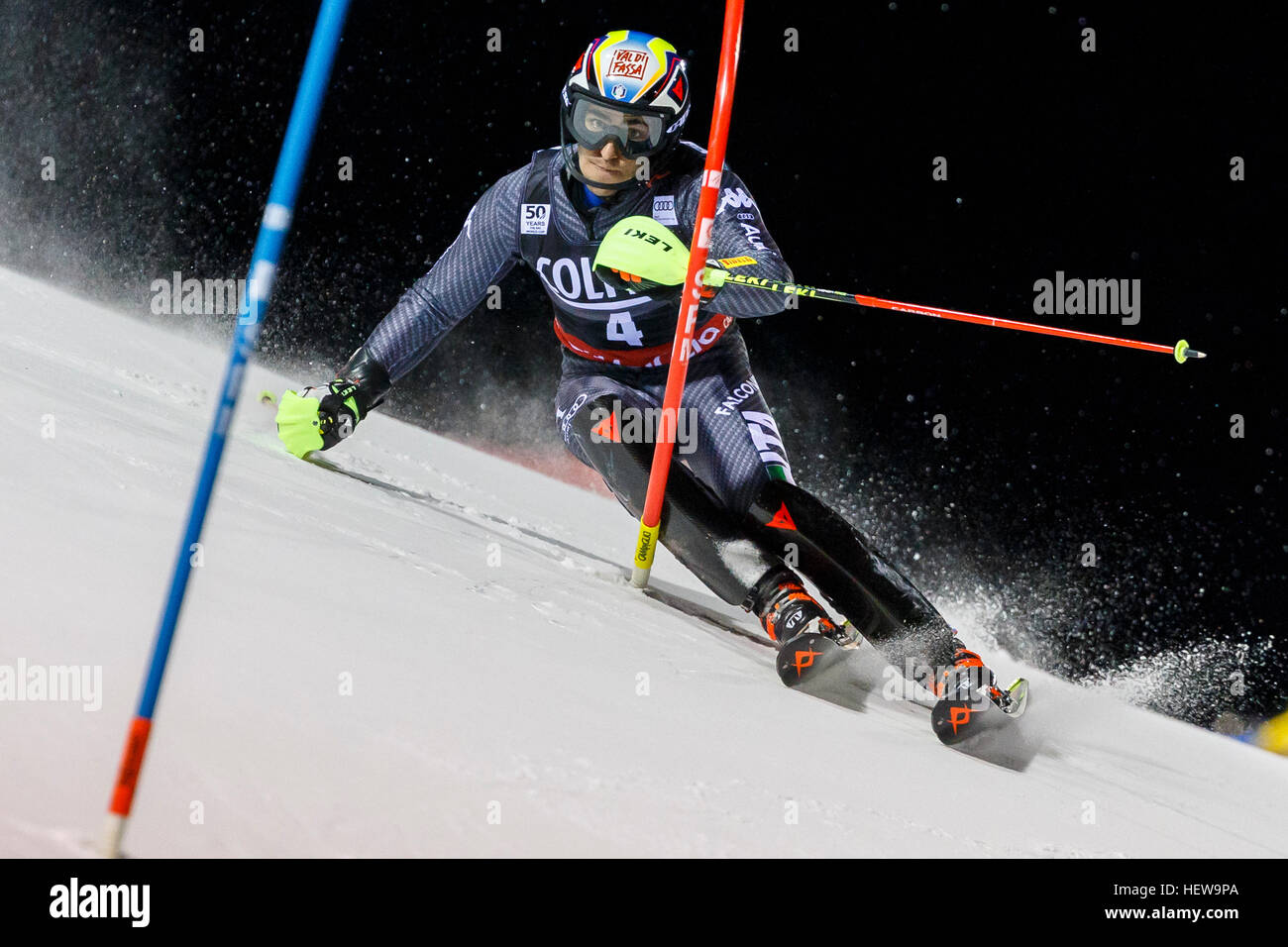 Madonna di Campiglio, Italie 22 décembre 2016. Stefano brut (Ita) qui se font concurrence sur les AUDI FIS Coupe du Monde de Ski alpin Slalom sur les 3tre Banque D'Images