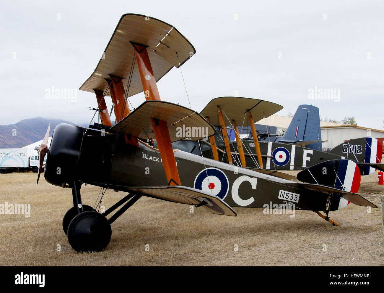 Le Sopwith Triplane était un avion de chasse monoplace conçu et fabriqué par le Sopwith Aviation Company pendant la Première Guerre mondiale. Il Tripehound pilotes surnommé la ou simplement les tripes. Banque D'Images