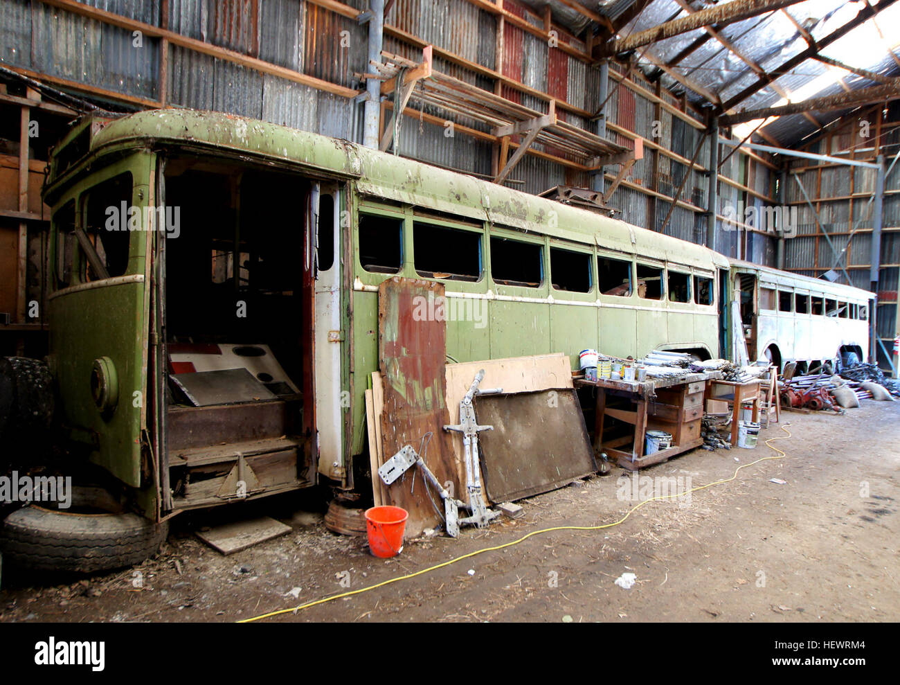 Ferrymead Historic Park à Christchurch présente une variété de systèmes de transport historiques, y compris des trains d'époque, des tramways et des bus, offrant aux visiteurs un aperçu de l'histoire des transports en Nouvelle-Zélande. Banque D'Images