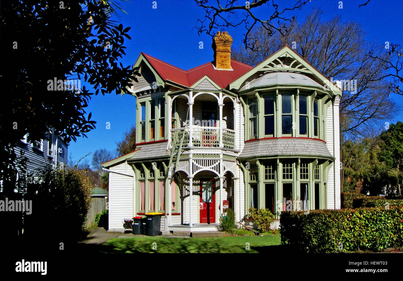 En Nouvelle-Zélande, le terme "villa" est couramment utilisé pour décrire un style de maison en bois weatherboard construits avant WW1 caractérisé par de hauts plafonds (souvent 12ft), fenêtres à guillotine et d'un long hall d'entrée Banque D'Images