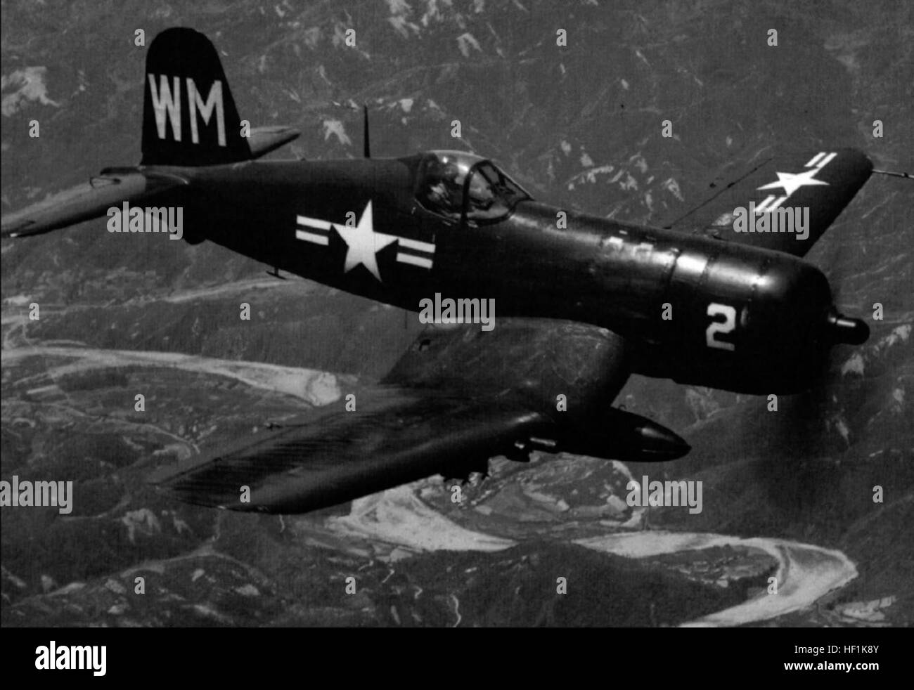 F4U-5 H&M-33 sur la Corée c1952 Banque D'Images