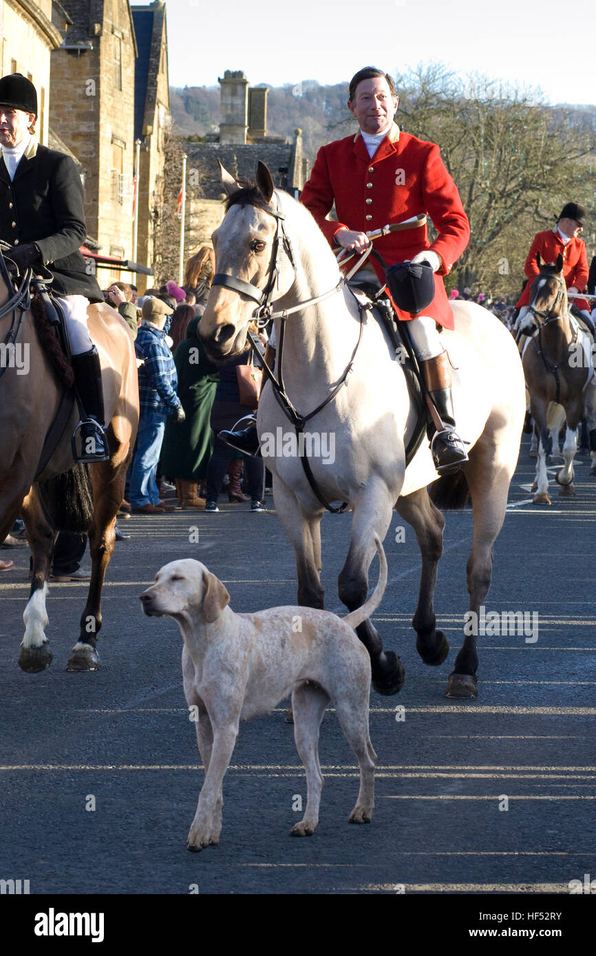 Chasseurs et chiens de chasse aux Cotswolds nord boxing day Banque D'Images