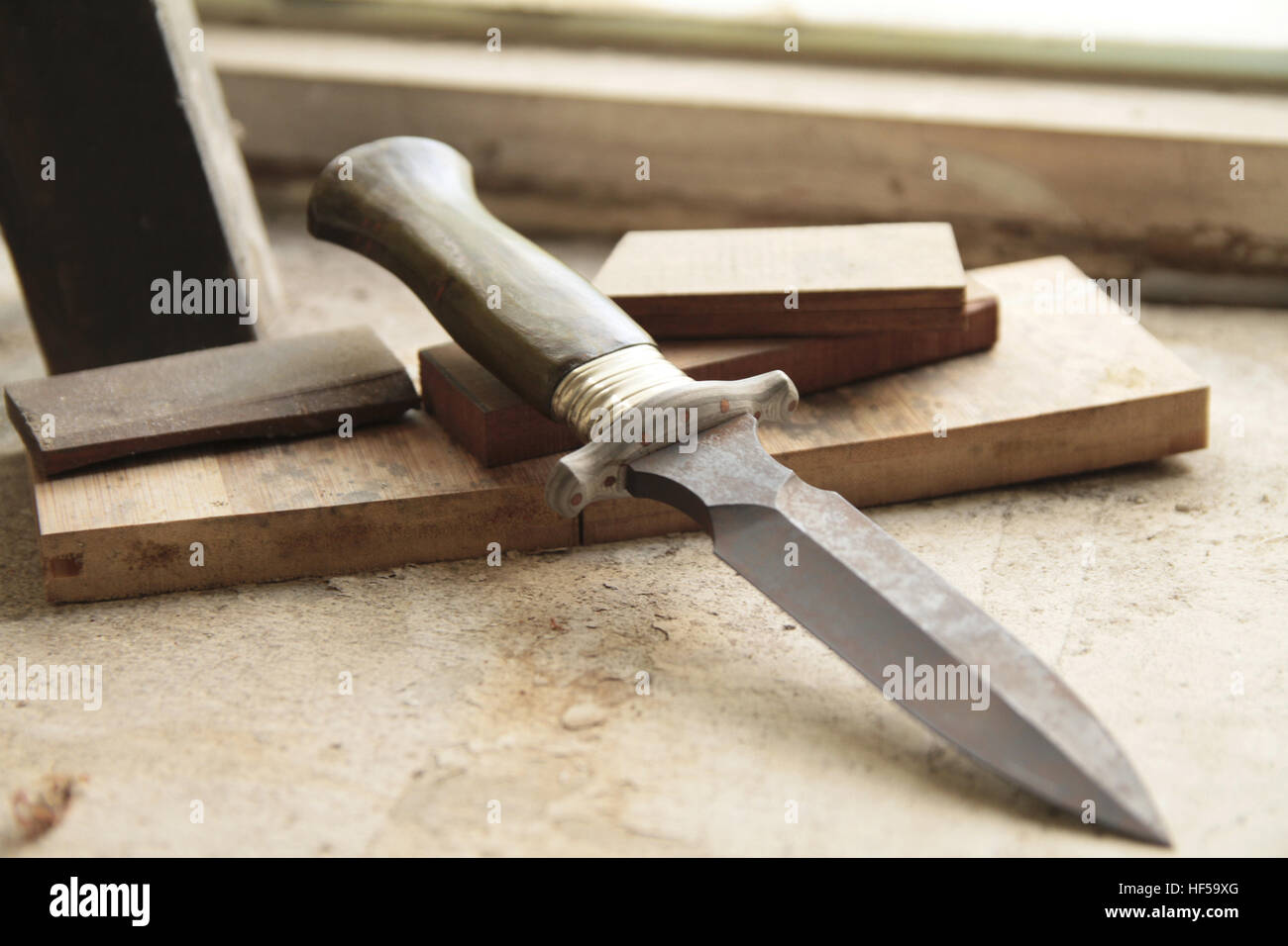 Chen Yuanfang sword art de l'atelier de travail des métaux Banque D'Images