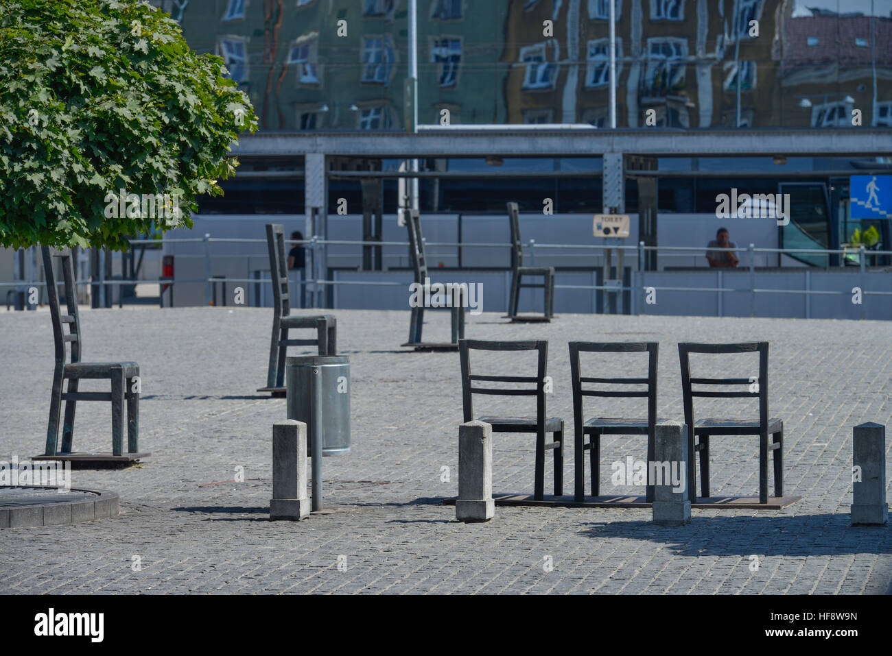 Mahnmal, Platz der Ghettohelden, Krakow, Pologne, Mémorial, lieu de l'héros du ghetto, Cracovie, Pologne Banque D'Images