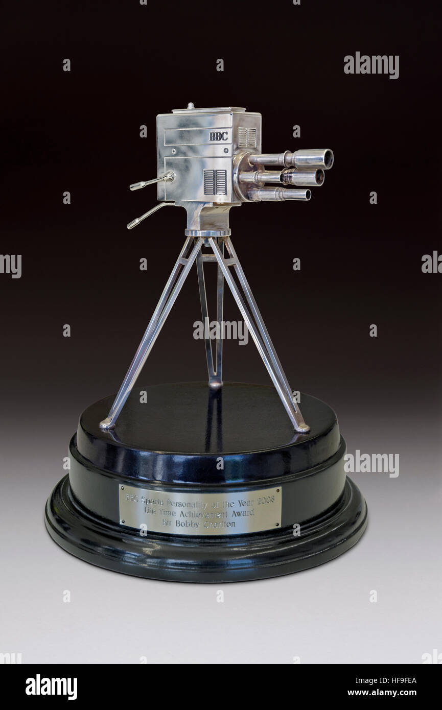 Bobby Charlton, BBC Sport Personality Lifetime Achievement Award 2008, versions couleur sol HKHN4D, HKHN4A, HKHN4E et HKHN4G Banque D'Images