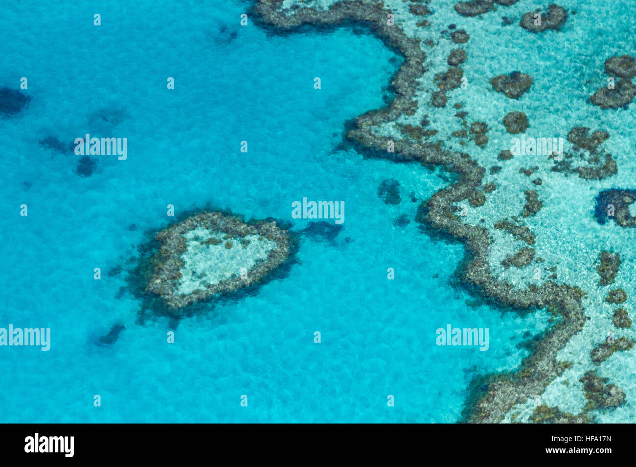 Au-dessus de la Grande Barrière de Corail, Queensland, Australie Banque D'Images