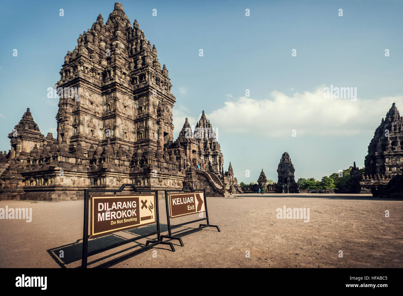Candi Prambanan Temple est un célèbre monument hindoue dans l'Indonésie Banque D'Images