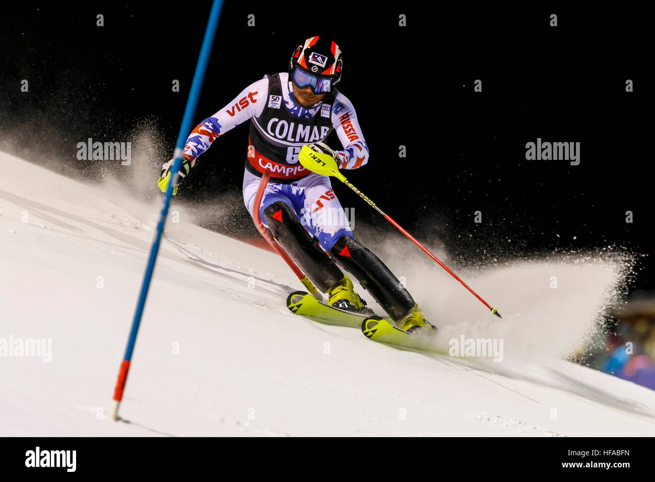 Madonna di Campiglio, Italie 22 décembre 2016. KHOROSHILOV Alexander (RUS) qui se font concurrence sur les AUDI FIS Coupe du Monde de Ski alpin Slalom sur les 3tre Banque D'Images
