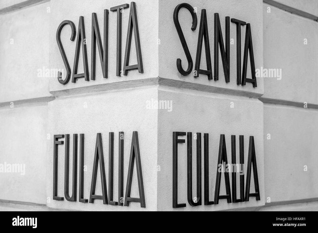 Plaque de rue Barcelone Espagne art déco neuvo nouveau Santa Eulalia Banque D'Images