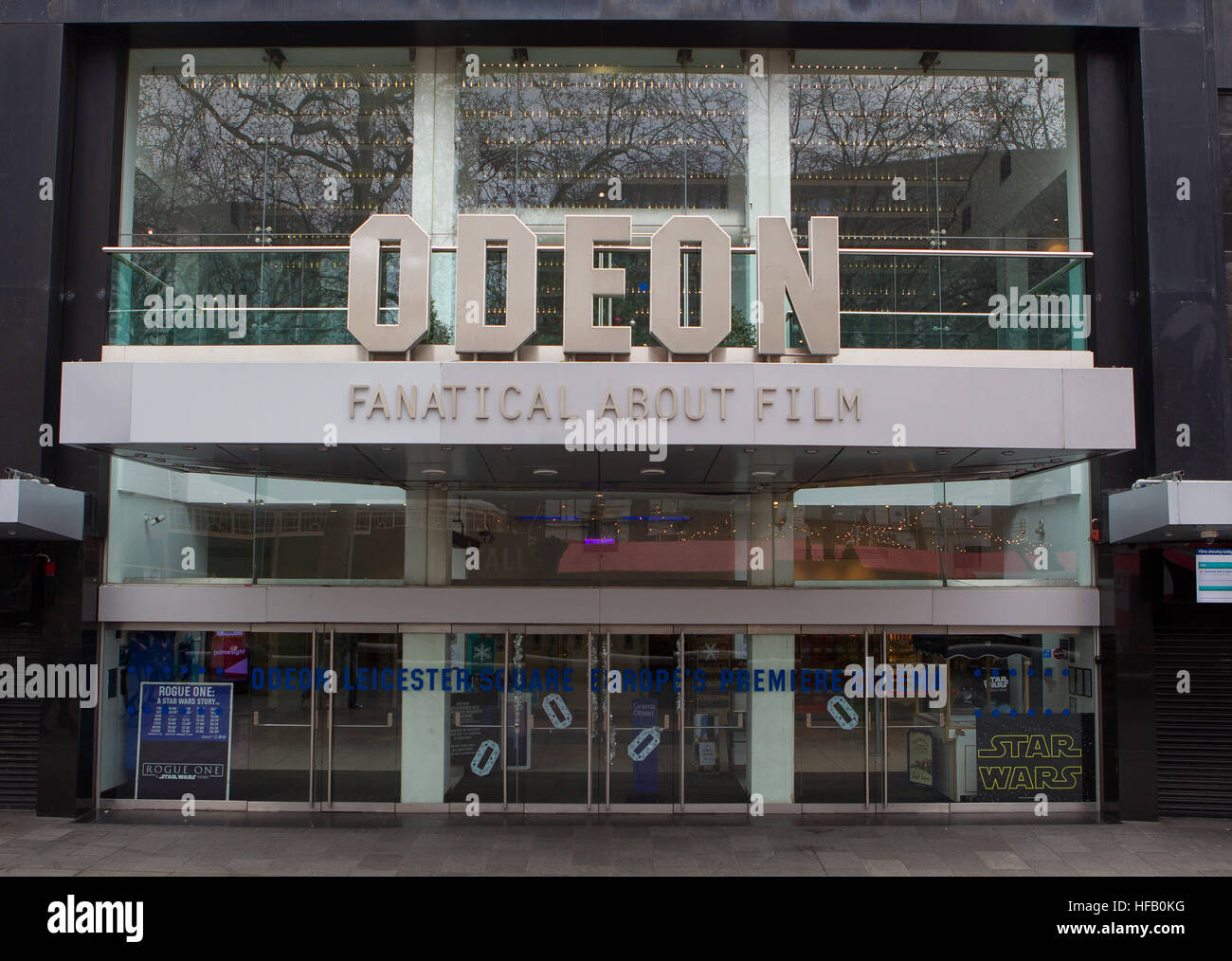 Vue générale de la GV cinéma Odeon Leicester Square Banque D'Images