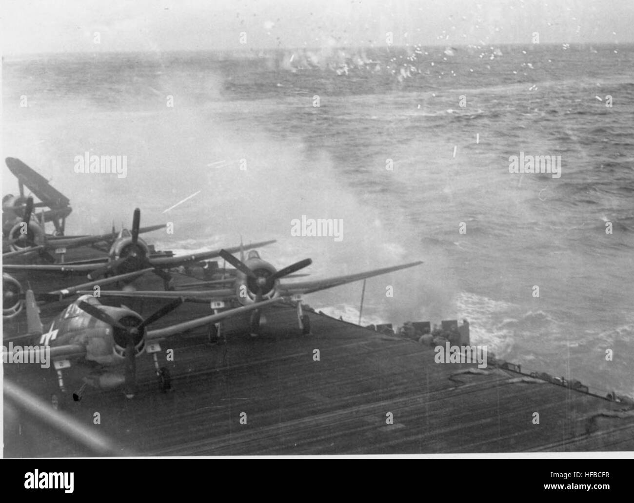 F6F-5 VF-19 CV-16 Nov1944 Banque D'Images