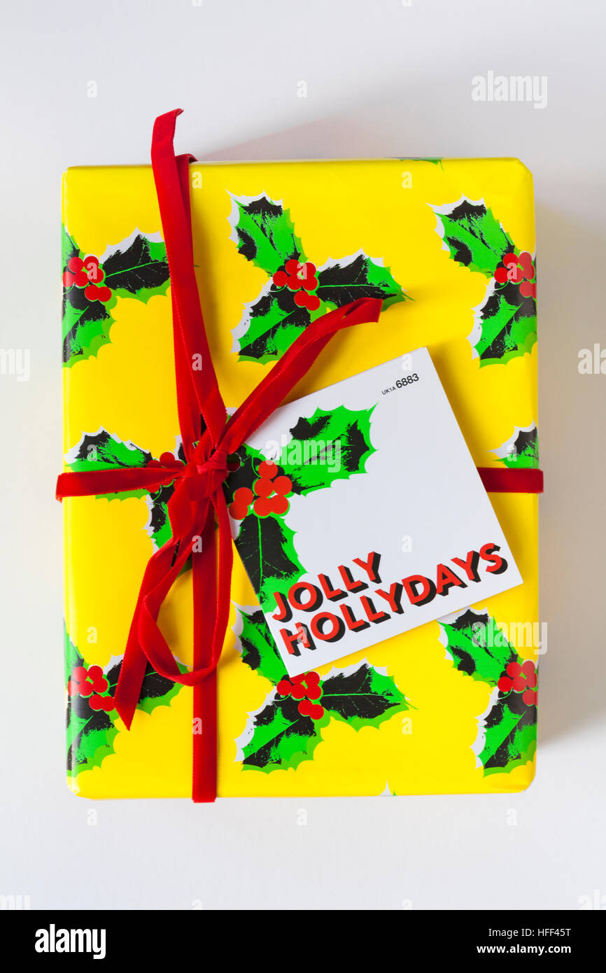 Gift wrapped fort de Lush Fresh Handmade Cosmetics Hollydays Jolly isolé sur fond blanc Banque D'Images