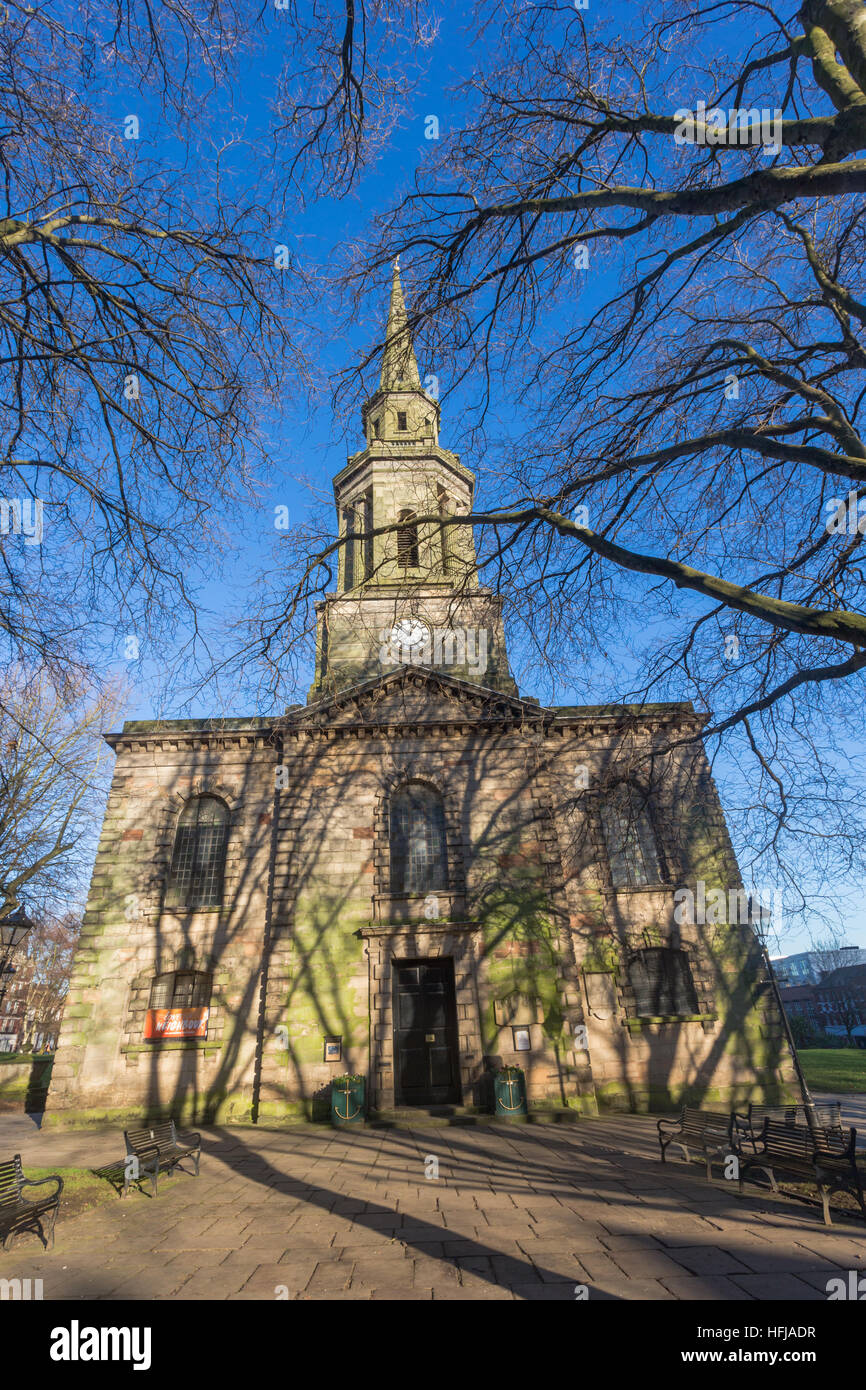L'église St Paul, St Paul's Square, le centre-ville de Birmingham, Royaume-Uni, en hiver Banque D'Images