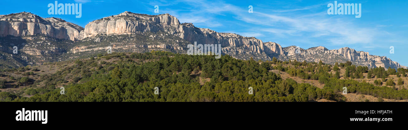 Serra del Montsant dans le Priorat, Tarragona, Catalogne, Espagne Photo  Stock - Alamy