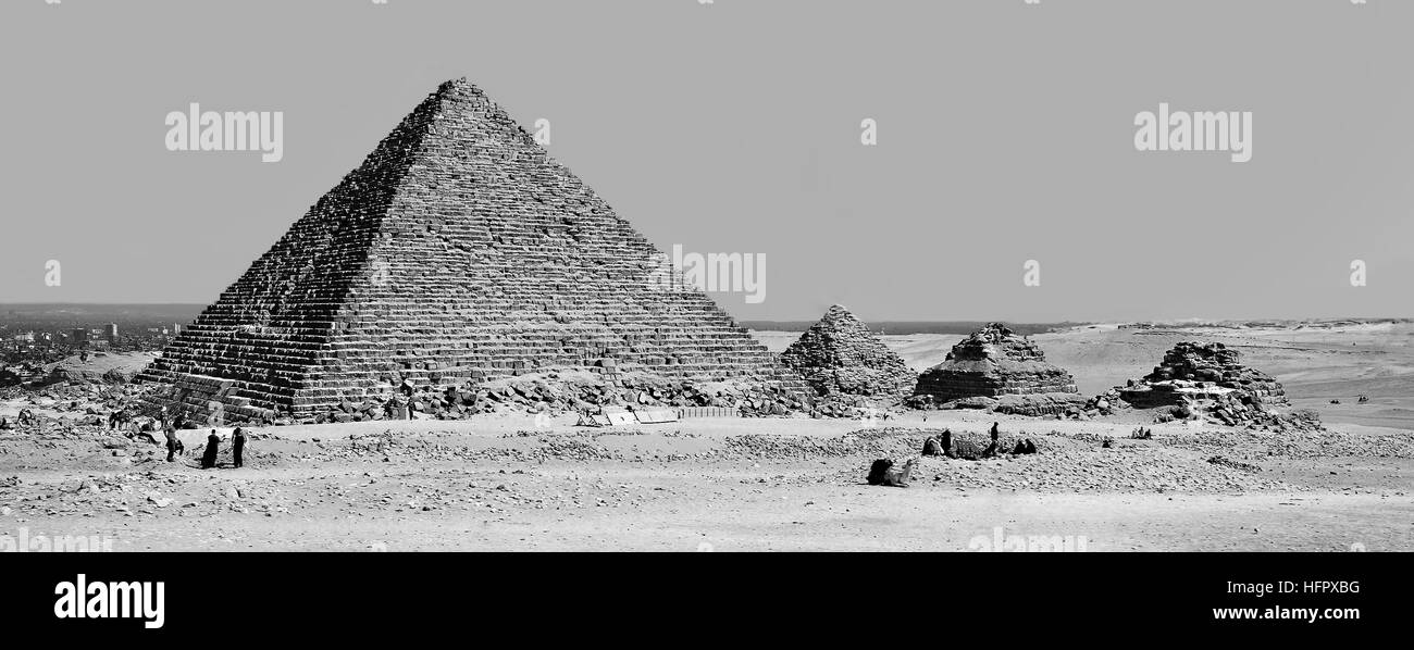 Pyramides de Gizeh, Egypte - Vue panoramique Banque D'Images