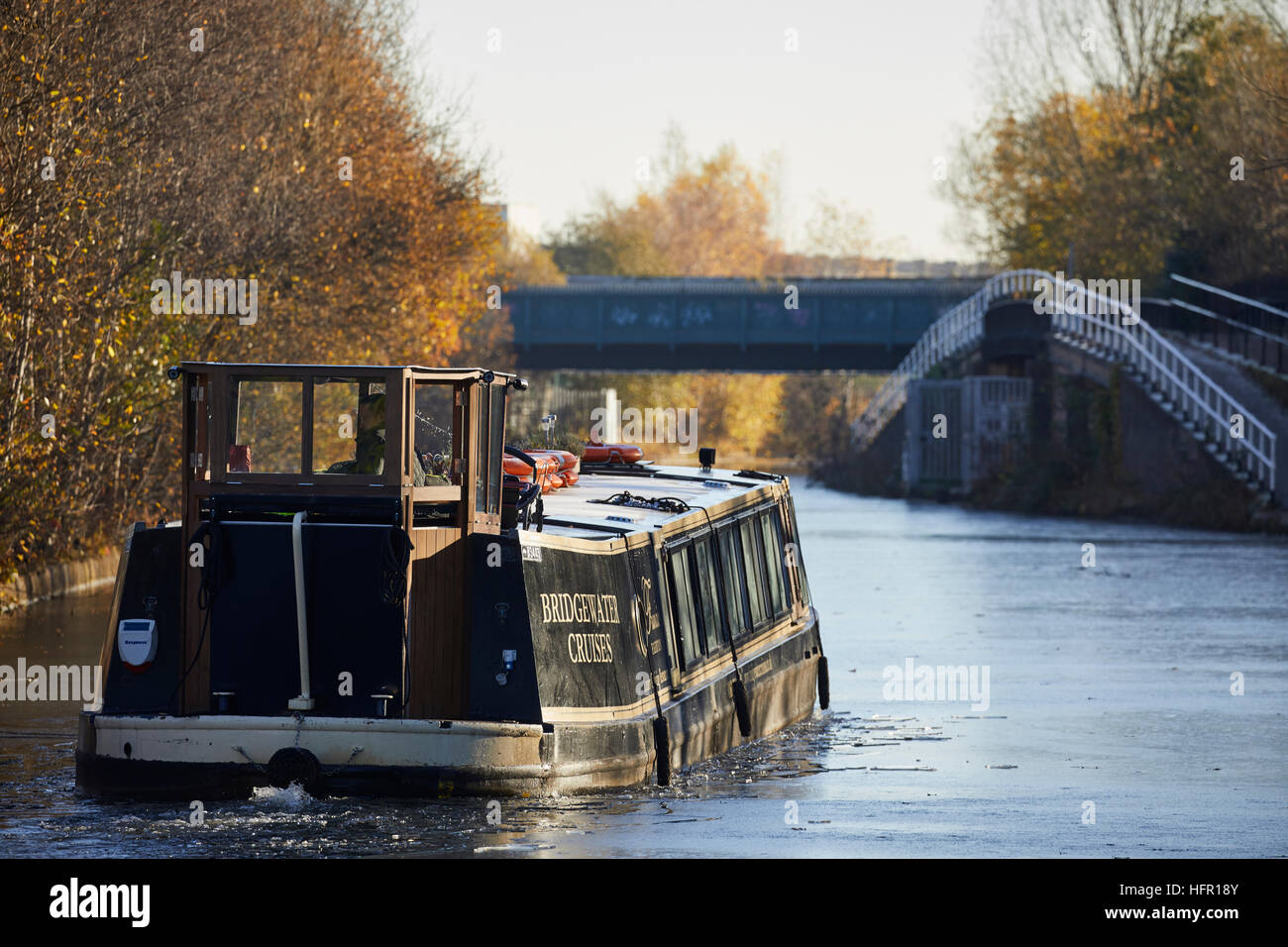 Manchester Ship Canal Barton Aqueduc aqueduc navigable mobile Swing porte Canal de Bridgewater narrowboats traverser premier et seul swing aqued Banque D'Images