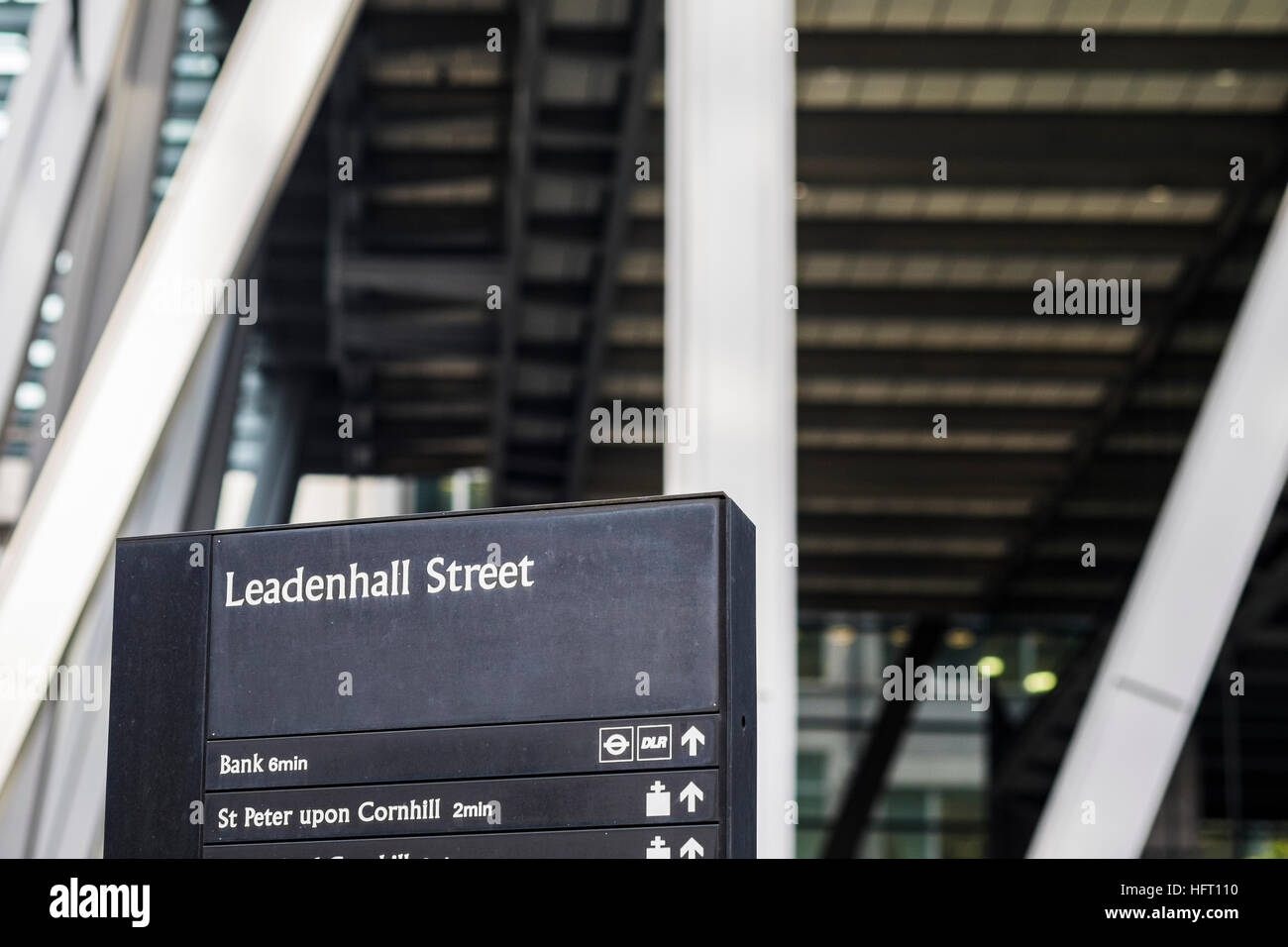 Leadenhall Street direction, ville de Londres, Angleterre, Royaume-Uni Banque D'Images