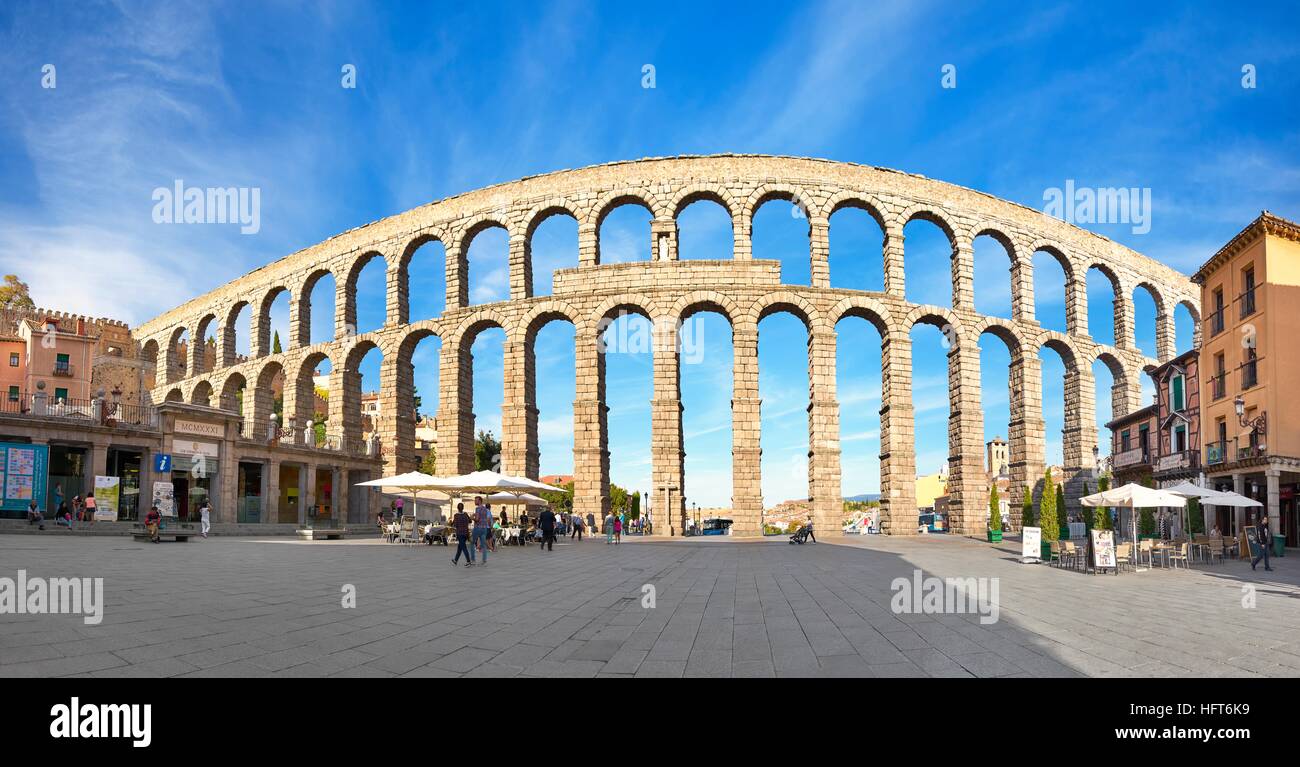 Pont-aqueduc romain, Segovia, Espagne l'UNESCO Banque D'Images