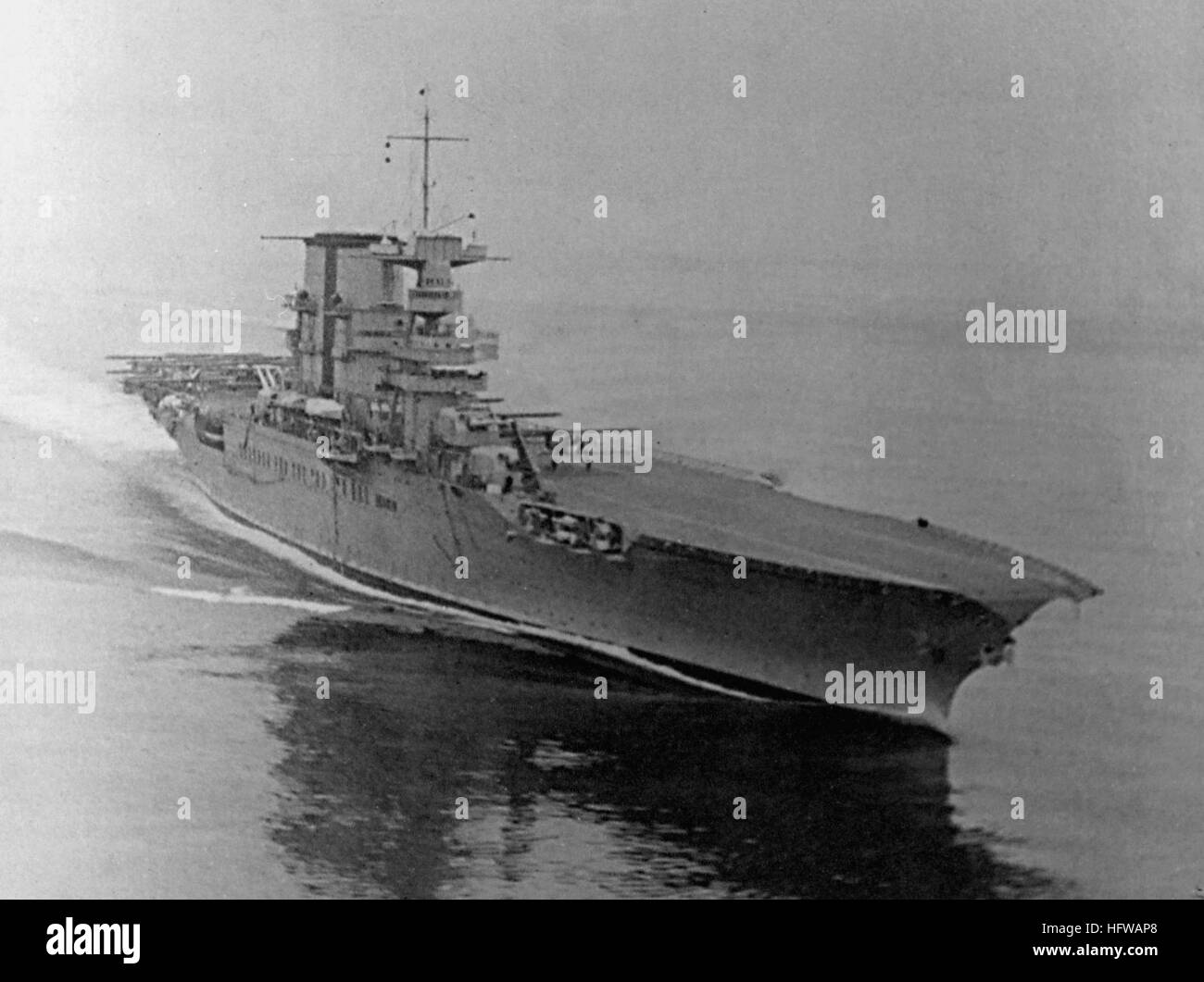 USS Saratoga (CV-3) en mer c1930 Banque D'Images