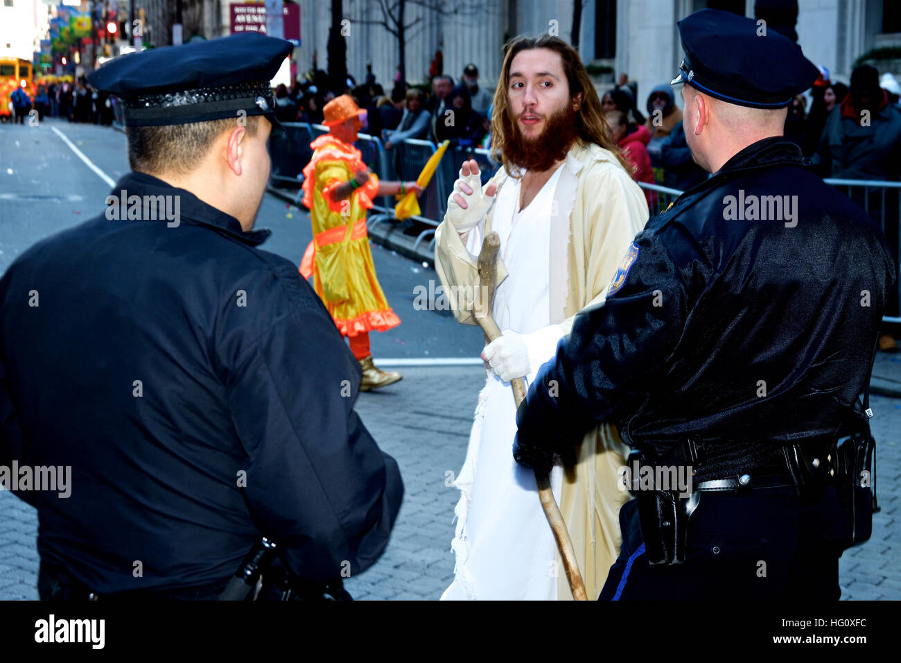 Philadelphia, États-Unis. 06Th Jan, 2017. Michael Grant aka Philly agents Jésus nous dit qu'il participe à la parade, après quoi il se produit sur de grandes orientations, au cours de la 117e assemblée annuelle le jour de l'an Mummers Parade, à Philadelphie, PA, 1er janvier 2017. © Bastiaan Slabbers/Alamy Live News Banque D'Images