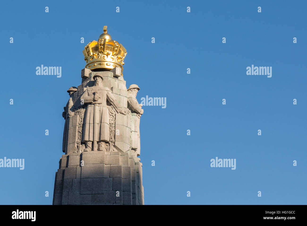 Mémorial d'infanterie close up detail de la couronne d'or Place Poelaert, Bruxelles, Belgique Banque D'Images