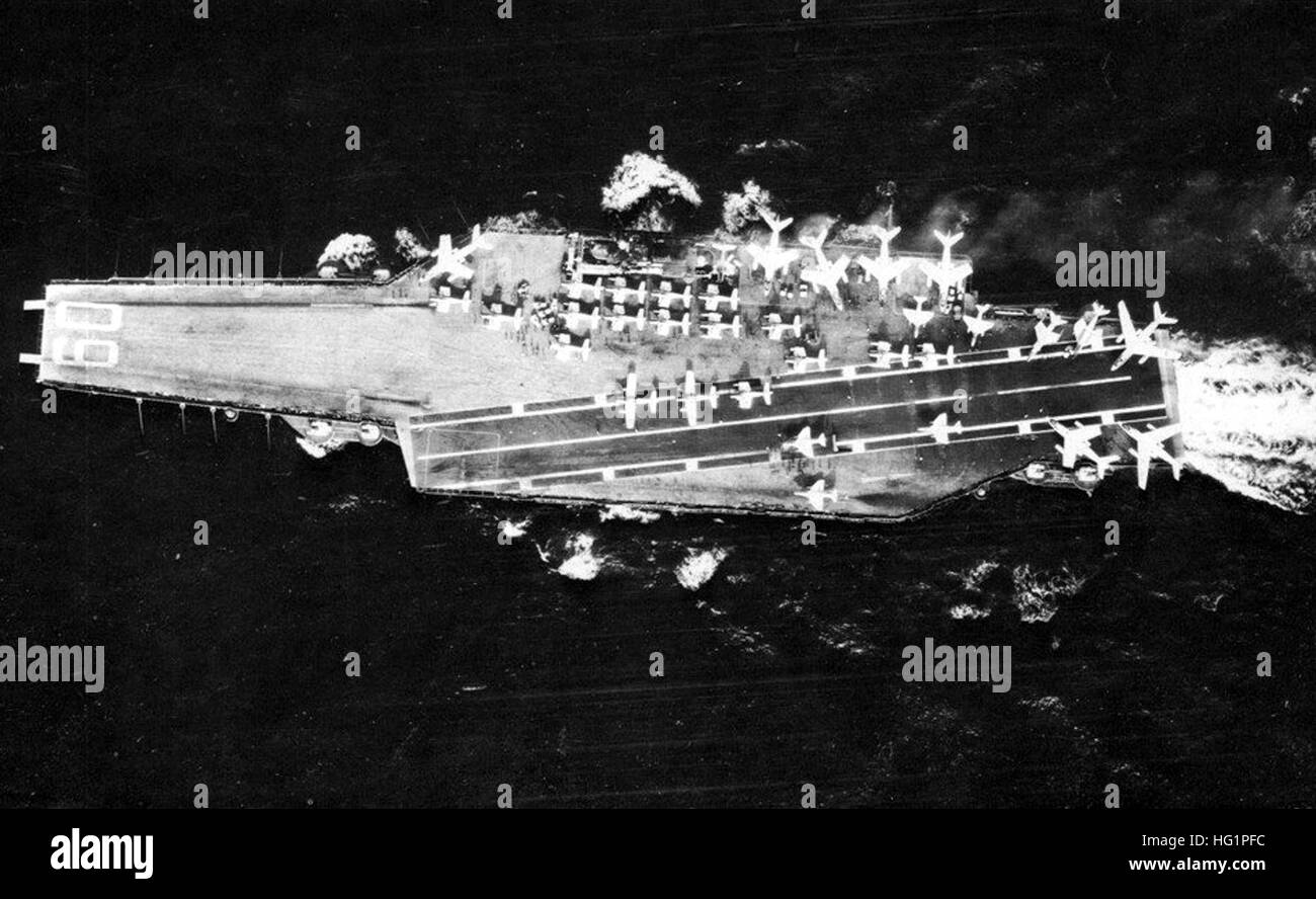 USS Saratoga (CVA-60) en cours c1959 Banque D'Images