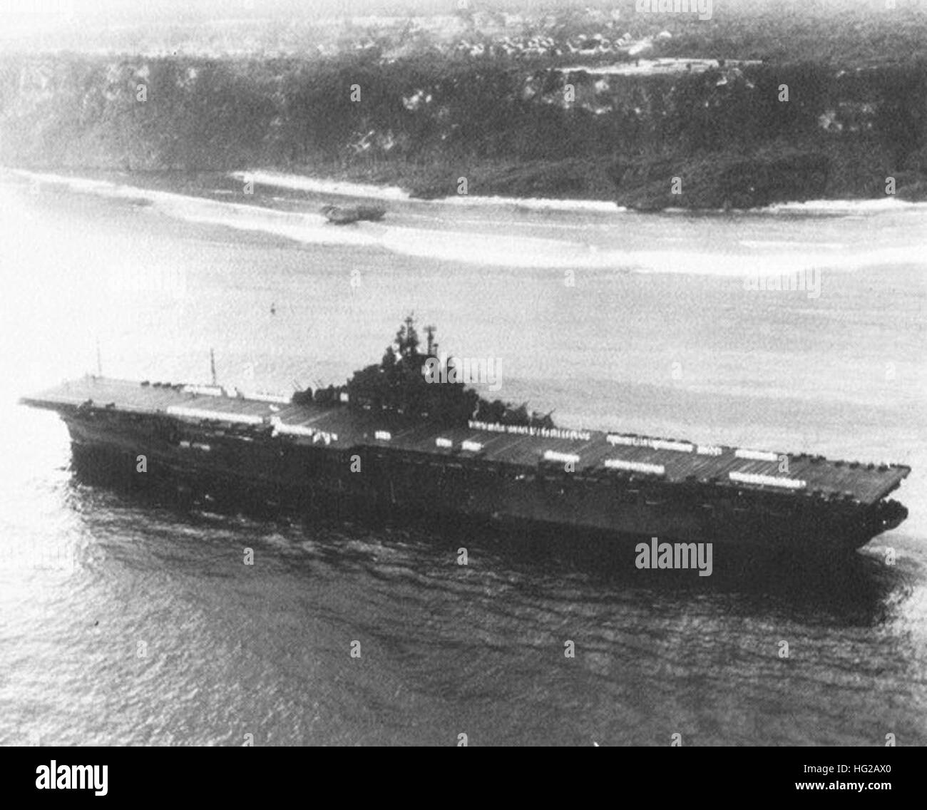 USS Yorktown (CV-10) en cours c1946 Banque D'Images