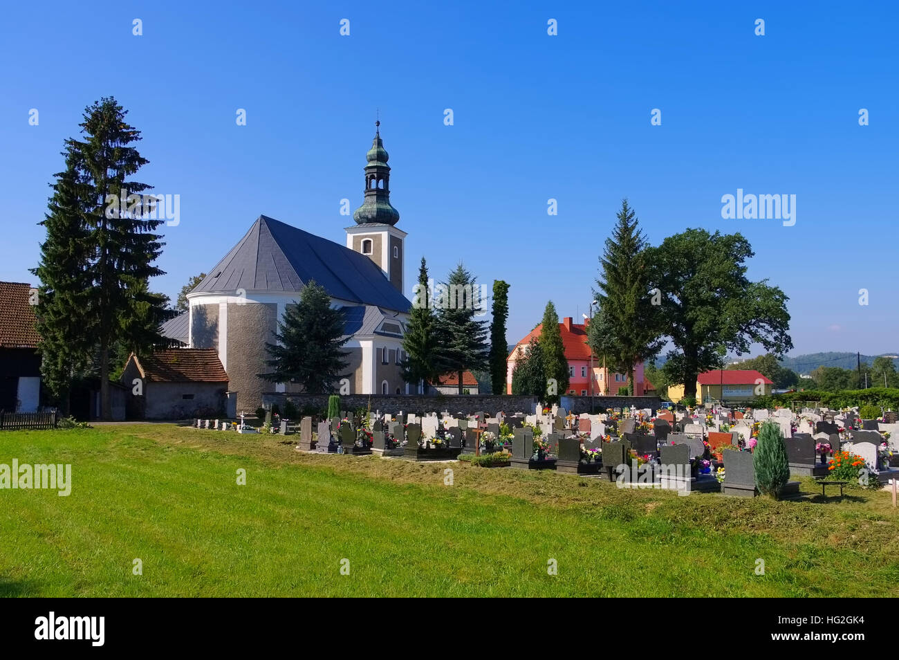 Kunzendorf Kirche St. Andreas im Land Glatzer, Schlesien - Kunzendorf St. Andreas, dans la vallée de Klodzko, Pologne Banque D'Images