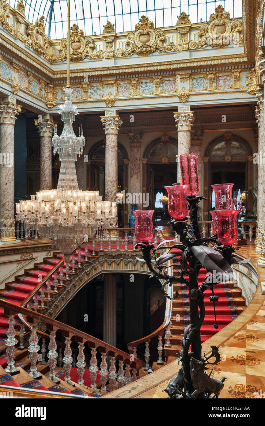 Intérieur du Palais de Dolmabahçe Istanbul Turquie Banque D'Images
