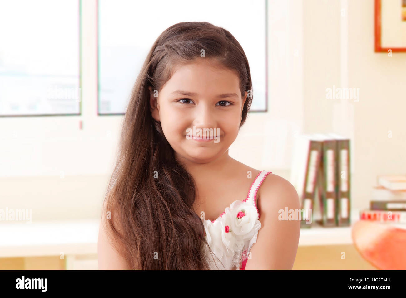 Portrait of smiling girl Banque D'Images