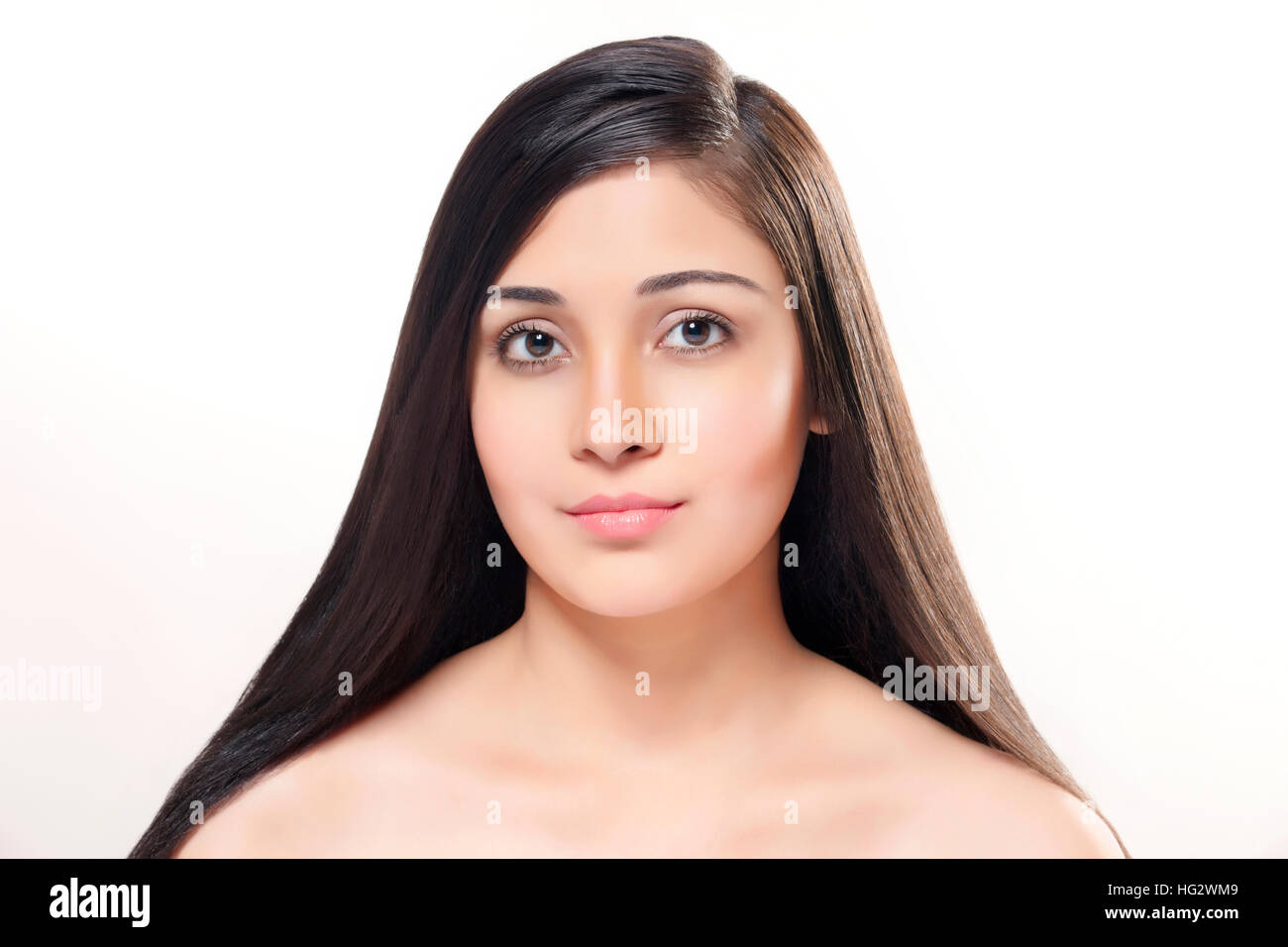 Portrait de belle jeune femme Banque D'Images