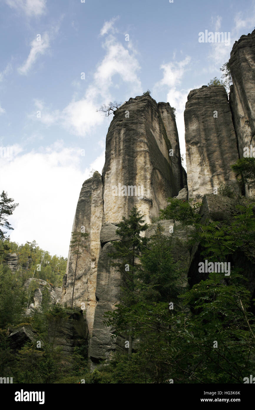 Montagne de la table, la Pologne - Partie centrale de la Sudetes, formations rocheuses remarquables Banque D'Images