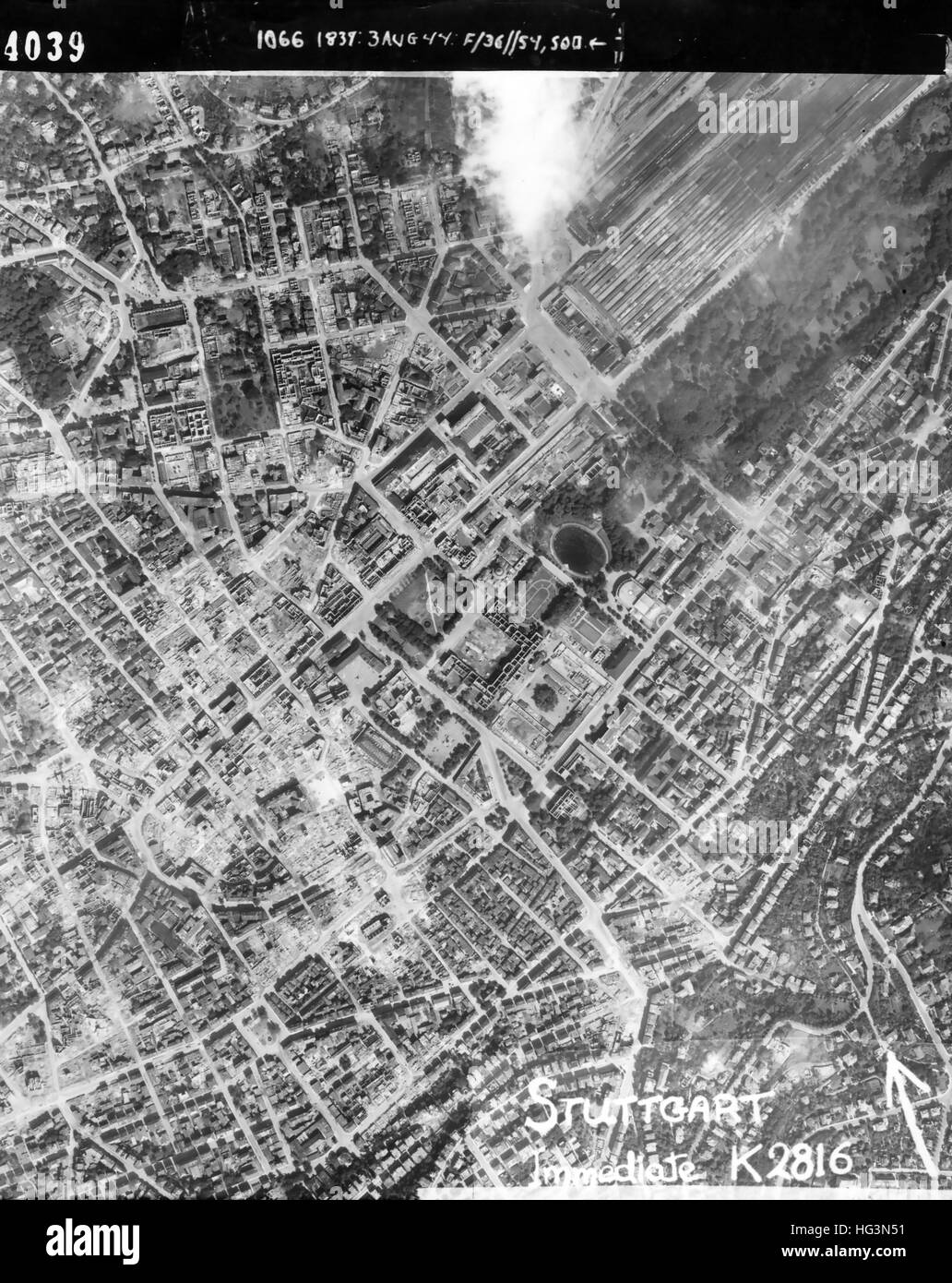 STUTTGART, Allemagne. Reconnaissance Photo du centre-ville à la gare de haut à droite le 3 août 1944. La ville a été la cible principale pour la RAF et l'USAAF PENDANT LA SECONDE GUERRE MONDIALE. Banque D'Images