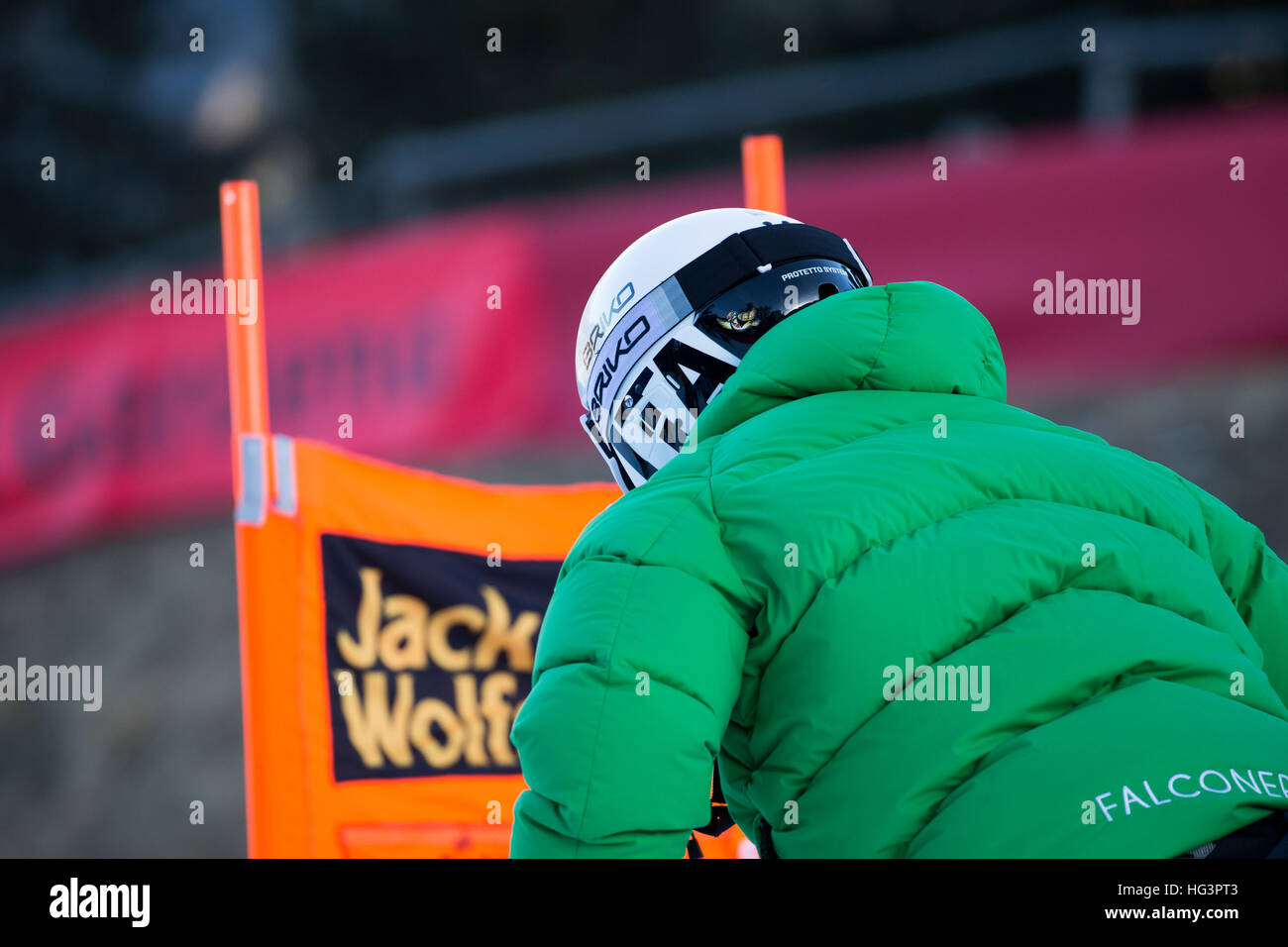 Val Gardena, Italie 17 décembre 2016. Peter Fill de l'Italie pendant la course avant l'inspection de la piste Saslong cap pour l'Audi Coupe du Monde de Ski Alpin FIS Moi Banque D'Images