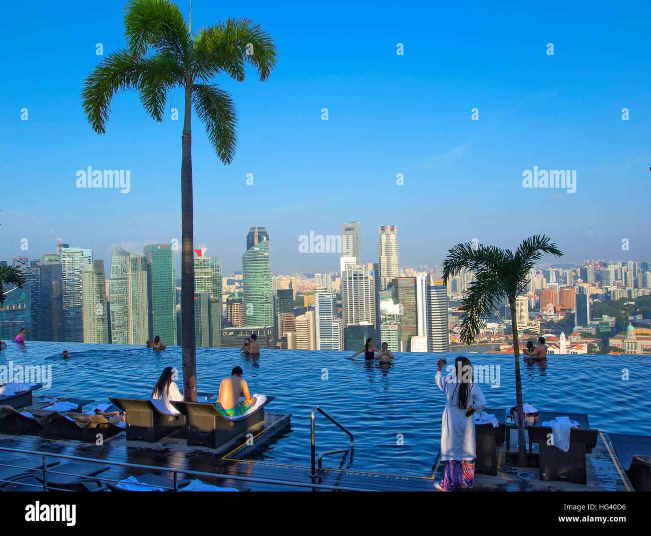 La piscine de la Marina Bay Sands SkyPark. Singapour Banque D'Images