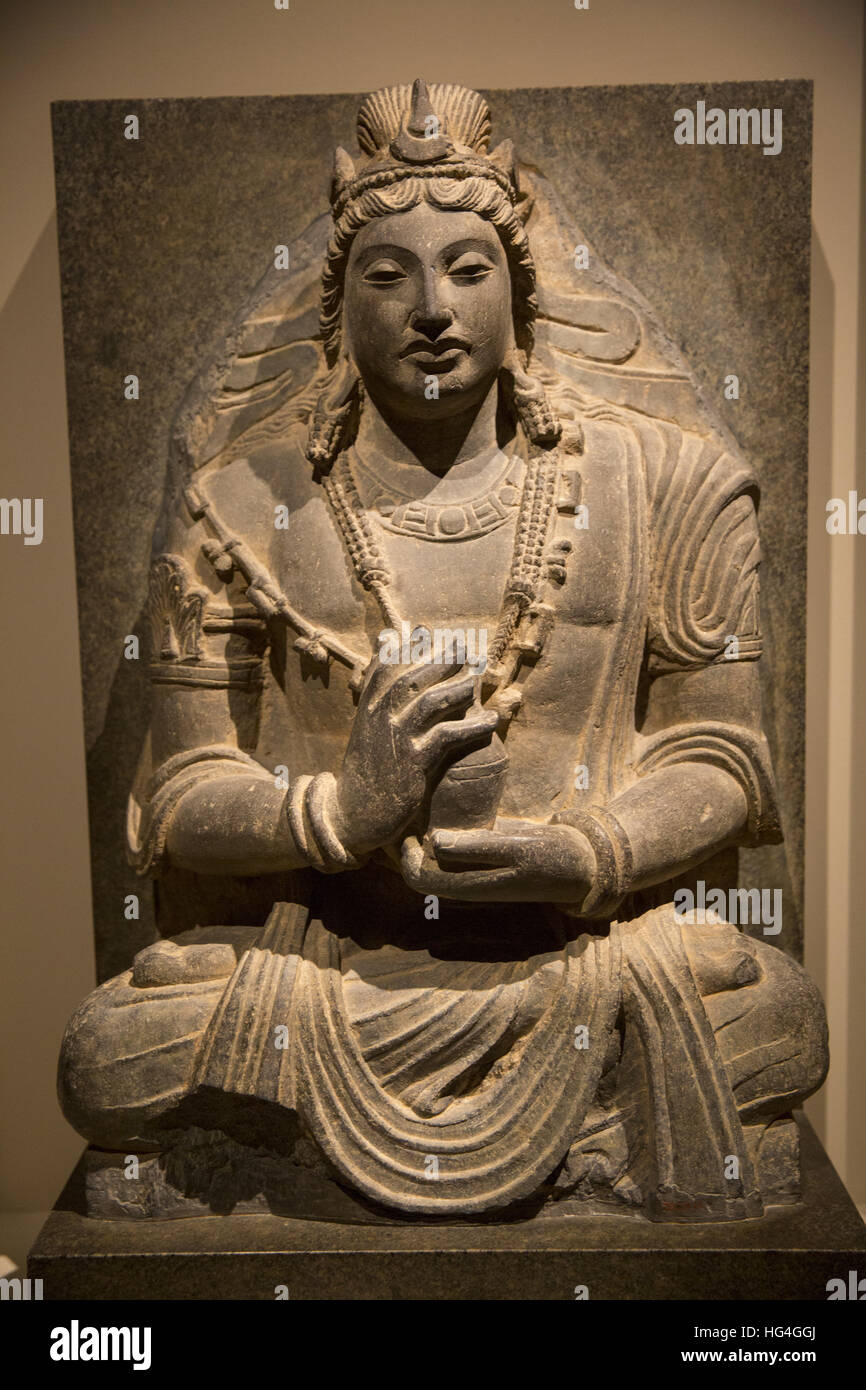 Bodhisattva Maitreya (Bouddha assis de l'avenir) Afghanistan (près de Kaboul) 7e - 8e siècle. Metropolitan Museum of Art, New York. Banque D'Images