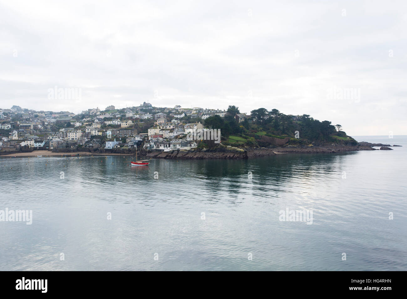 Village côtier de Polruan en face de Fowey à Cornwall. Banque D'Images