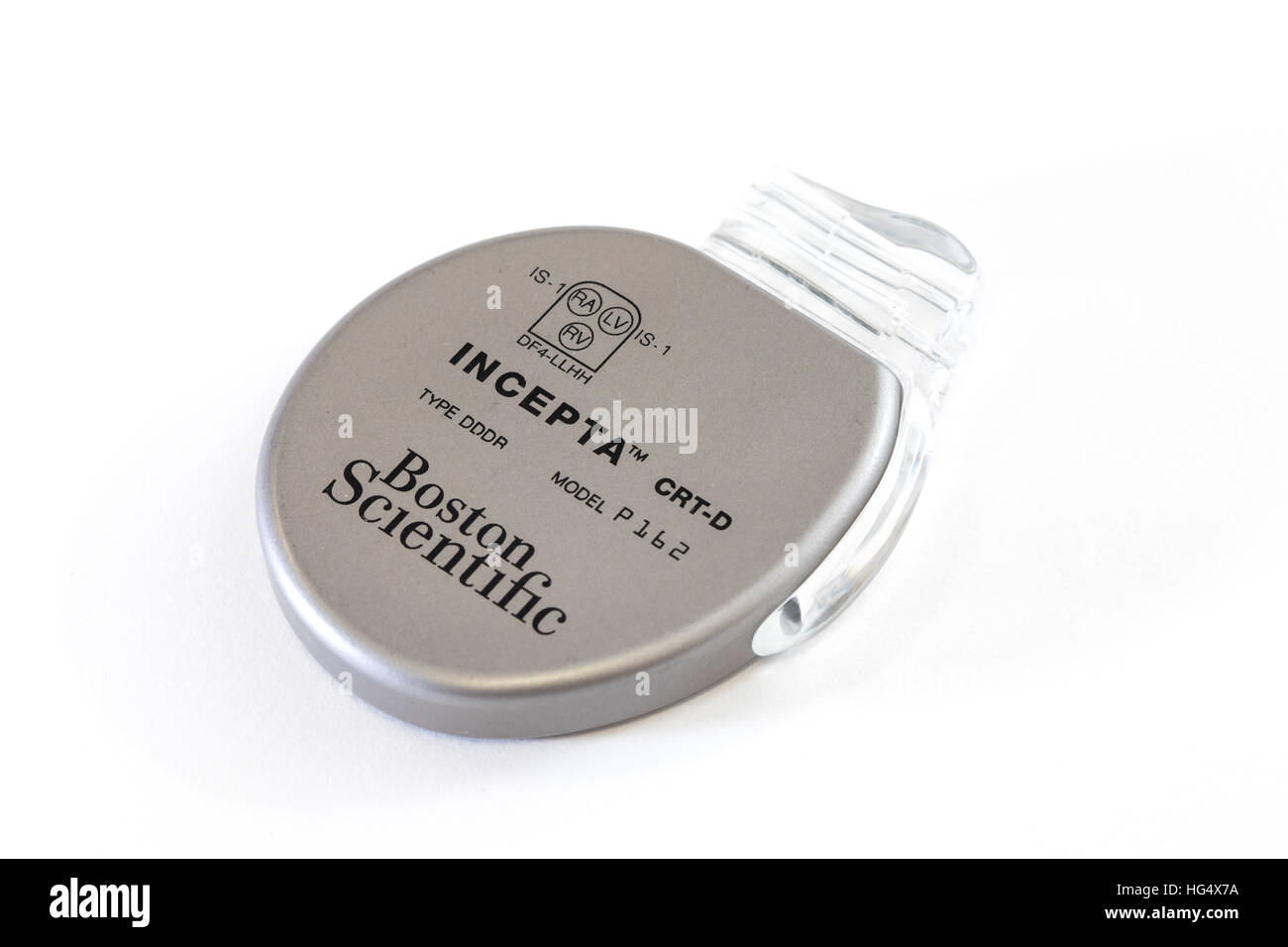 Stimulateur DDDR marqué fréquences atriale et ventriculaire et détecte les deux cavités du cœur. Banque D'Images